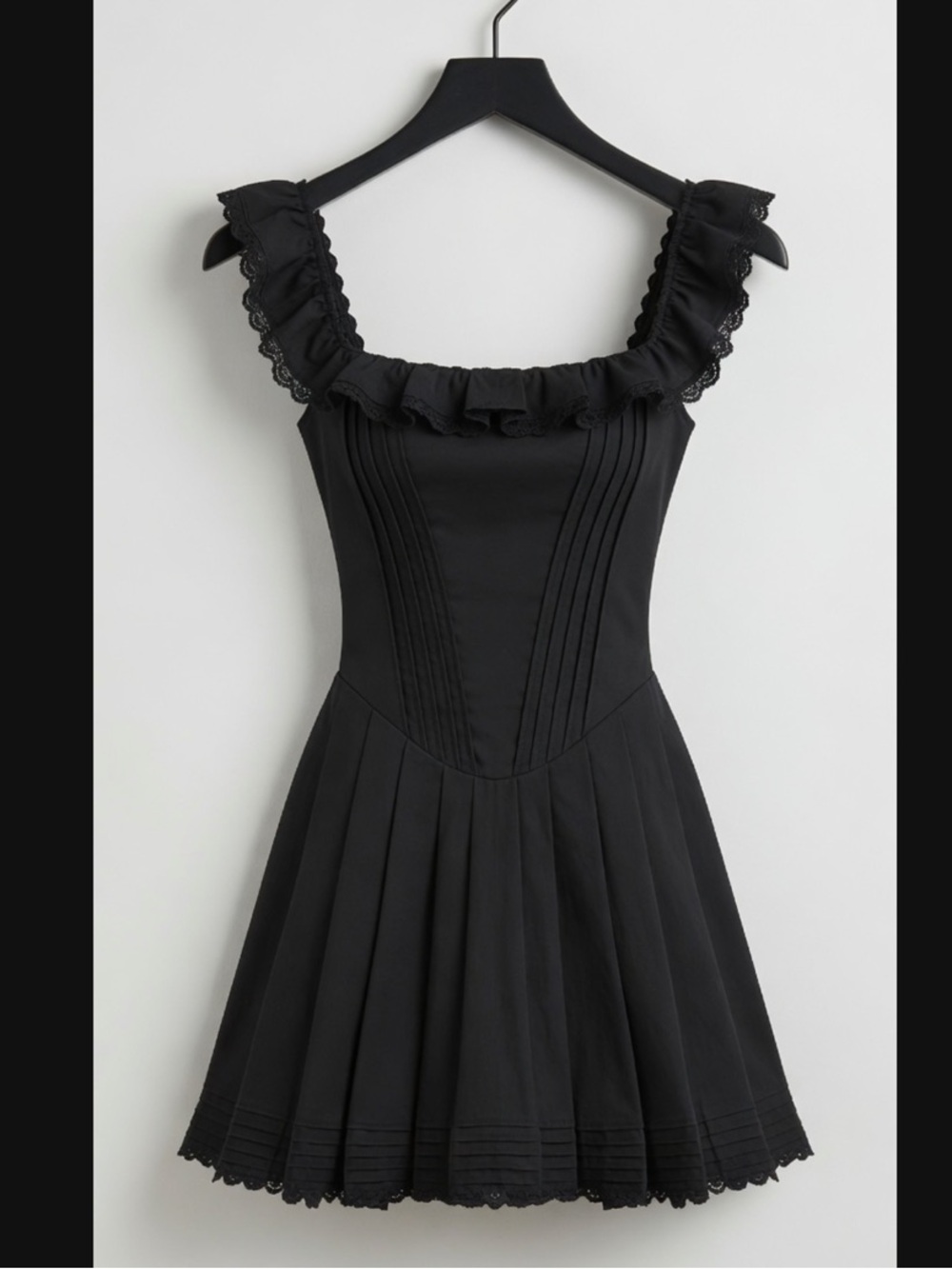 HOUSE OF CB 'Jemima' Black Pin Tuck Pleated Dress /Size S-US 4-6 $239 - Picture 5 of 10